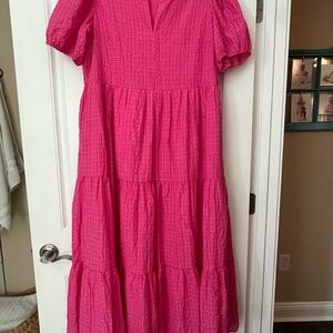 Crown & Ivy Vibrant Pink Tiered Dress